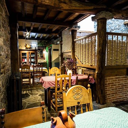 Casona De El Castaniu Hotel Serrapio Buitenkant foto
