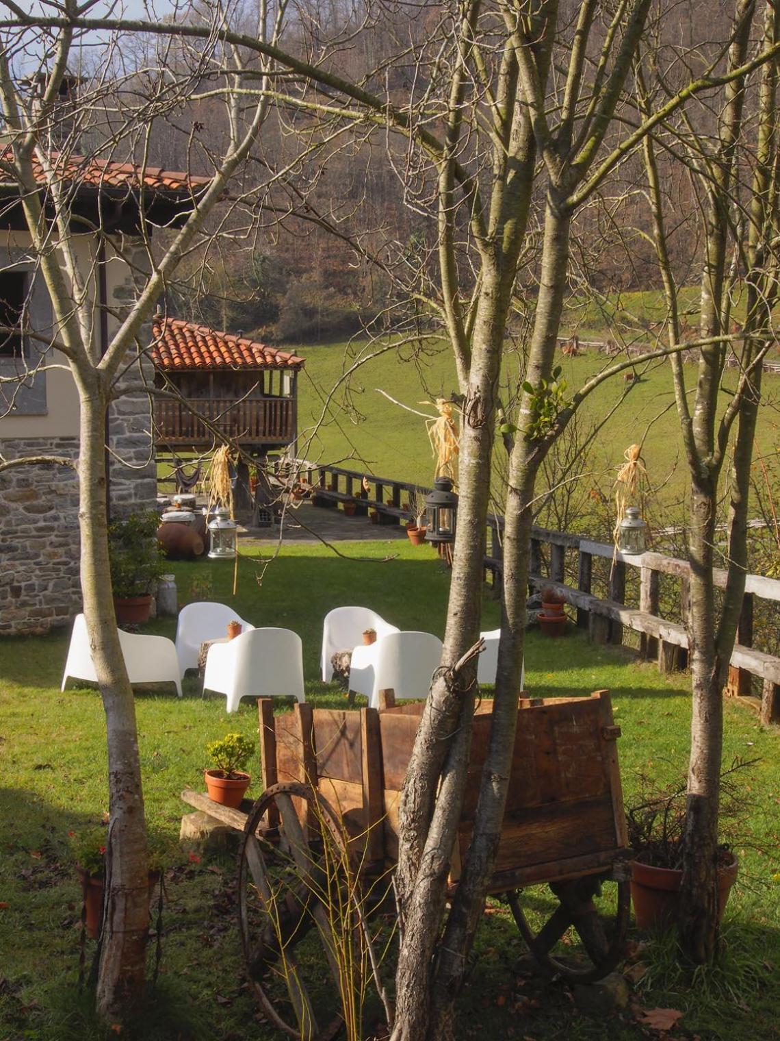 Casona De El Castaniu Hotel Serrapio Buitenkant foto